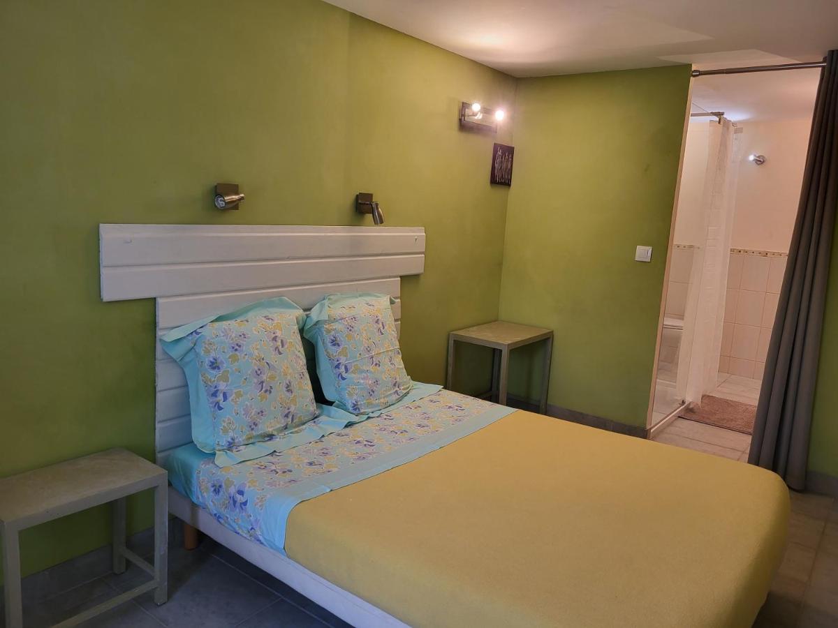 Le Clos Des Figuiers - 3 Gites De Caractere Duravel Dış mekan fotoğraf